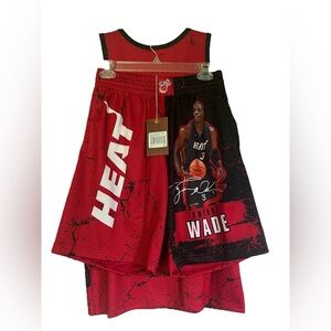 NWT Michell & Ness Hardwood Classics Dwayne Wade Jersey/Short Set in Men’s S